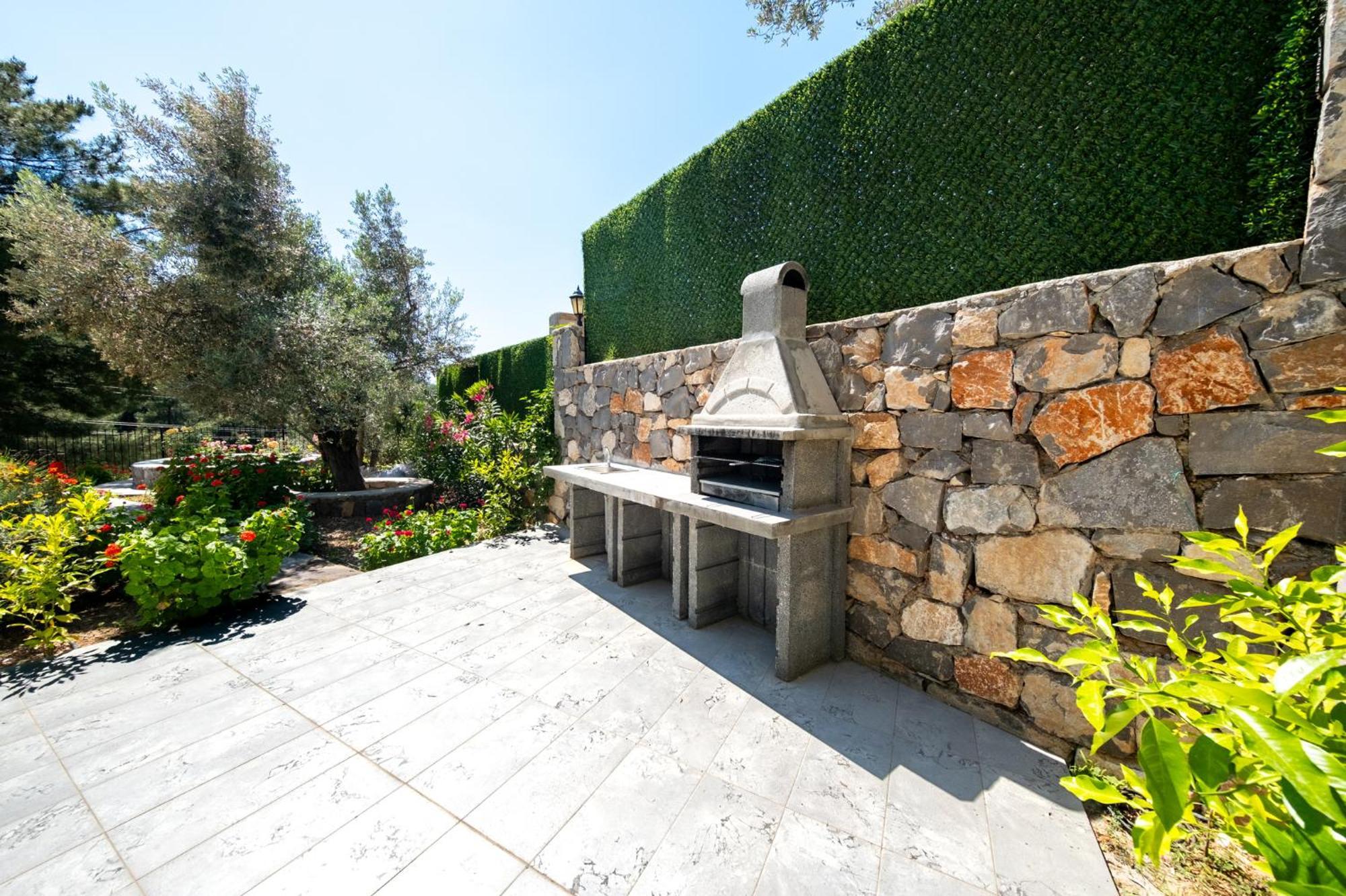 Olive Hills Villa - Family-Friendly Luxury Villa Yesiluzumlu Fethiye By Sunworld Villas Eksteriør billede